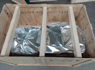 Multi-layer stacking of foldable crates possible